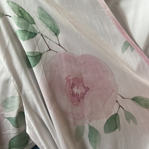 Wonderfully Indulgent Silk Robe - Picture 3 of 3